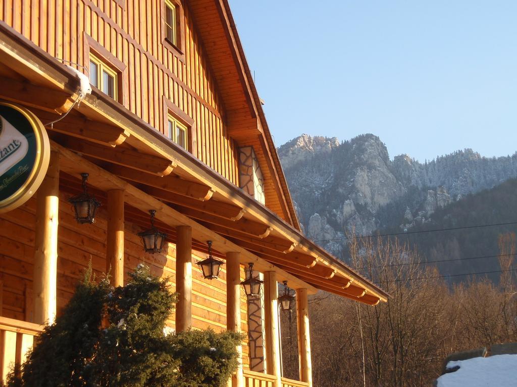 Penzion Zbojnik Terchova Exterior photo